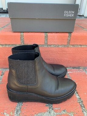 Eileen Fisher Chelsea Wedge Ankle Boots Women Matte Washed Black Leather 5m